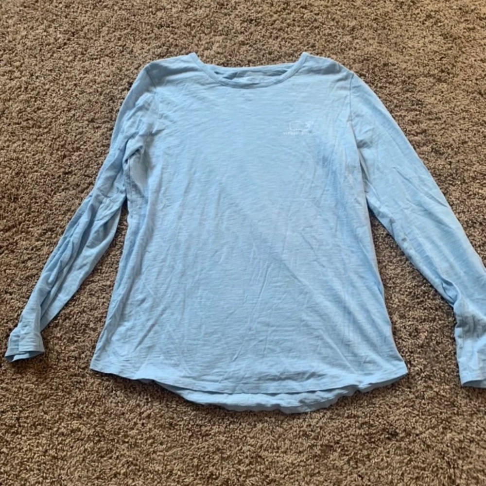 Vineyard Vines t-shirt